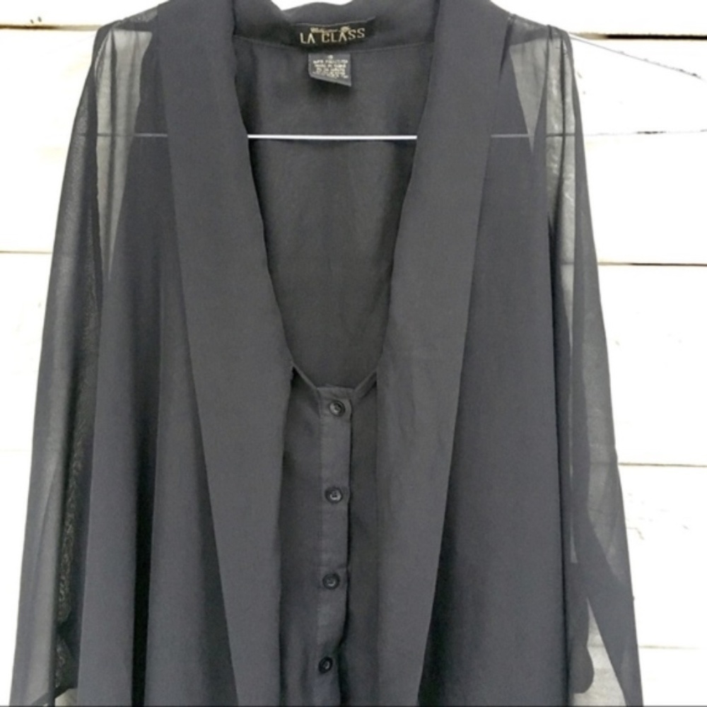 LA CLASS CHIFFON BUTTON DOWN BLOUSE - Picture 3 of 8